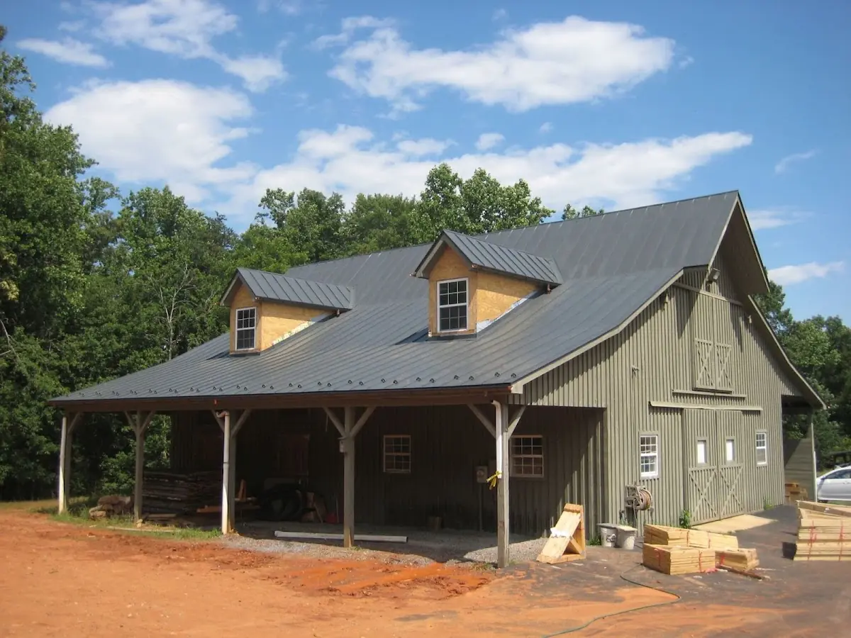 Expert Emergency Roof Leak Repair workmanship in Trenton